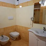 شقة A *